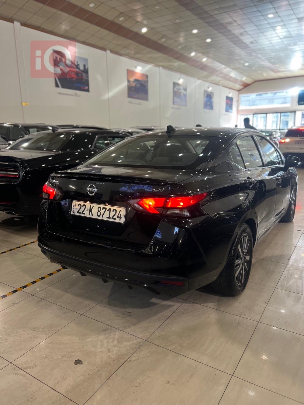 نيسان فيرسا